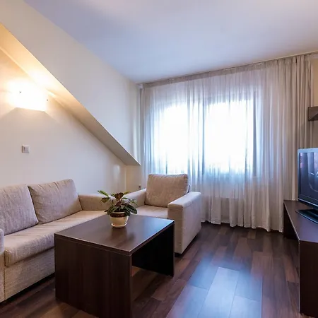 Aspen Apartahotel Bansko