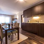 Aspen Aparthotel 3*